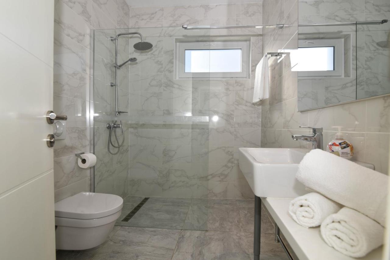 Apartment Deluxe Villa Carlotta Zadar Eksteriør billede