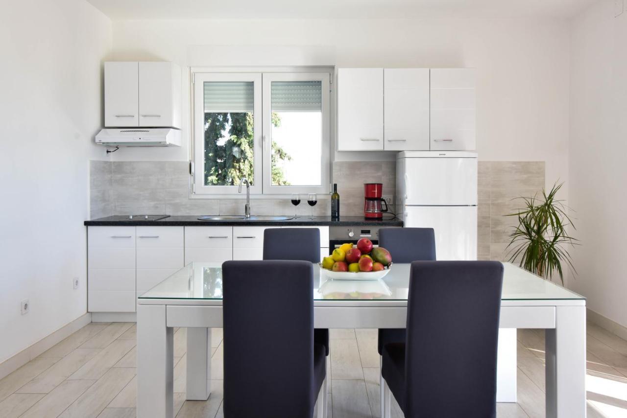 Apartment Deluxe Villa Carlotta Zadar Eksteriør billede