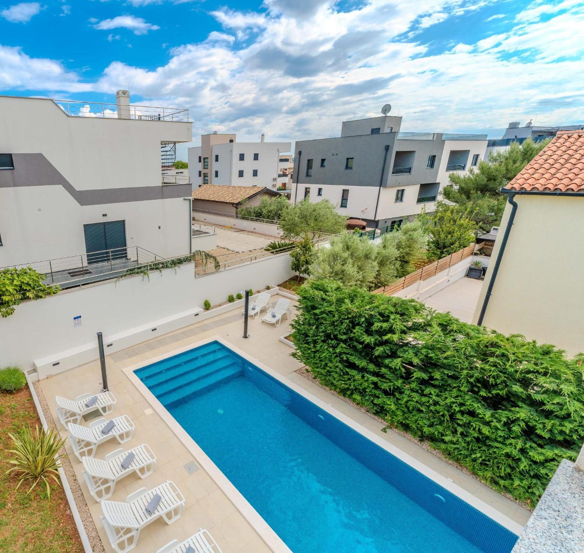 Apartment Deluxe Villa Carlotta Zadar Eksteriør billede